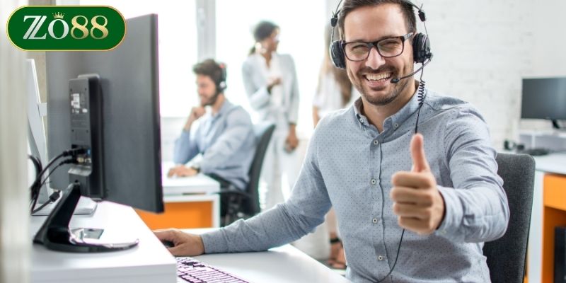ZO88 18 Hệ thống chăm sóc khách hàng 24/7 – Luôn đồng hành cùng người chơi